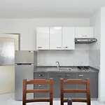 With Parking Space - 21025 Medulin