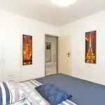 With Parking Space - 21025 Appartement Medulin